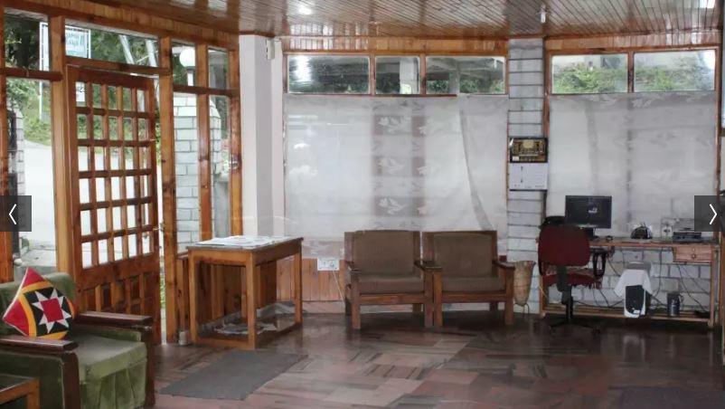 Hotel Manali Continental Екстериор снимка