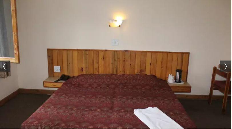 Hotel Manali Continental Екстериор снимка